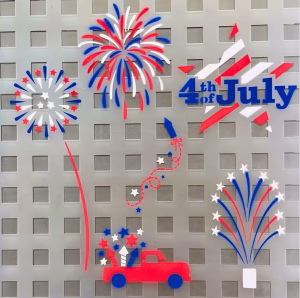 4th of July chalk spray design with HolidaySpray